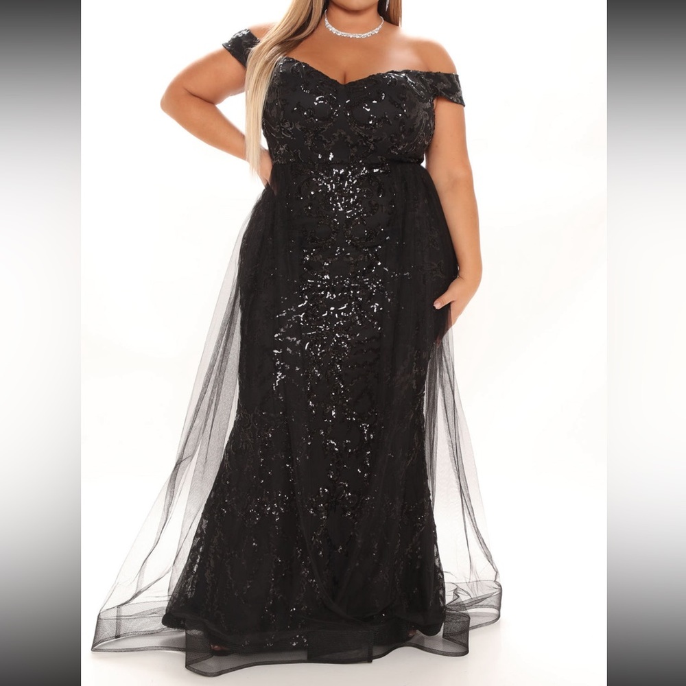 Classy Black Sequin Maxi Dress with Tulle Skirt